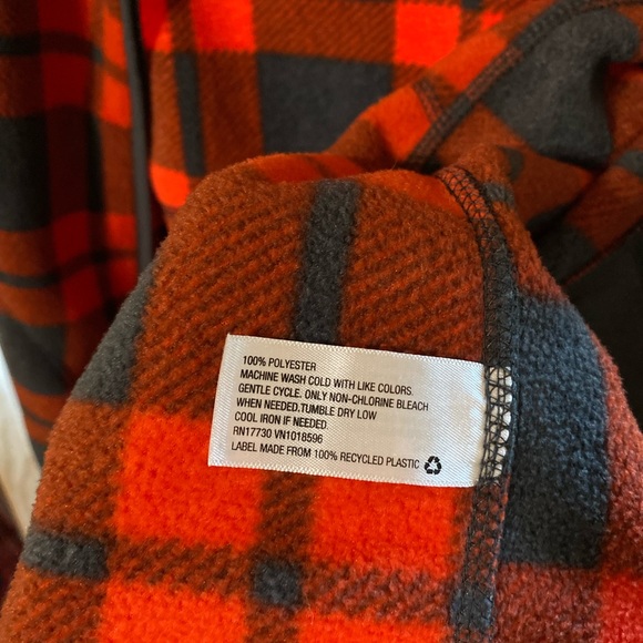 Full Length Zipper Fleece Jacket by Merona | Plaid | Size M - Picture 8 of 8